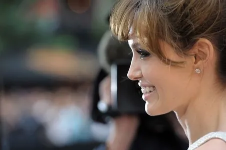 Angelina Jolie