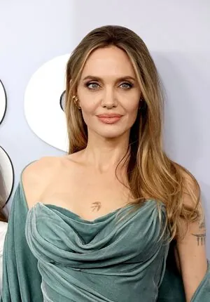 Angelina Jolie