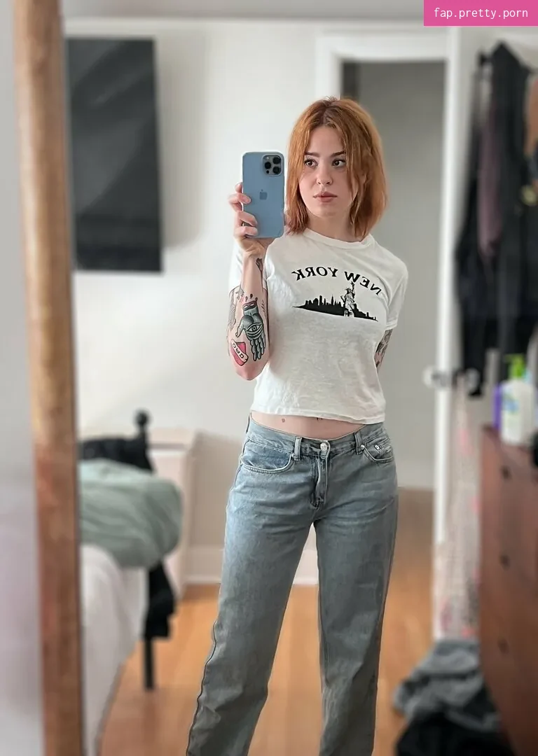 Anisa Jomha - Photo #32