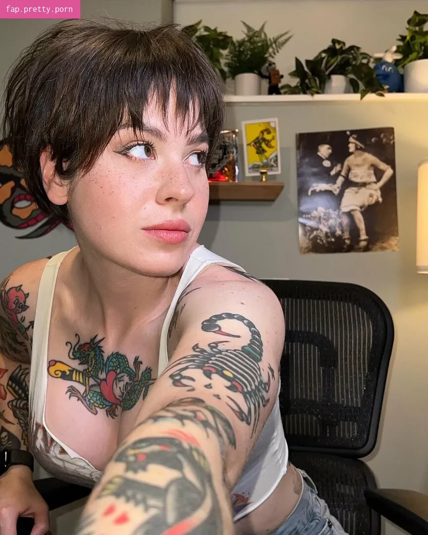 Anisa Jomha - Photo #77