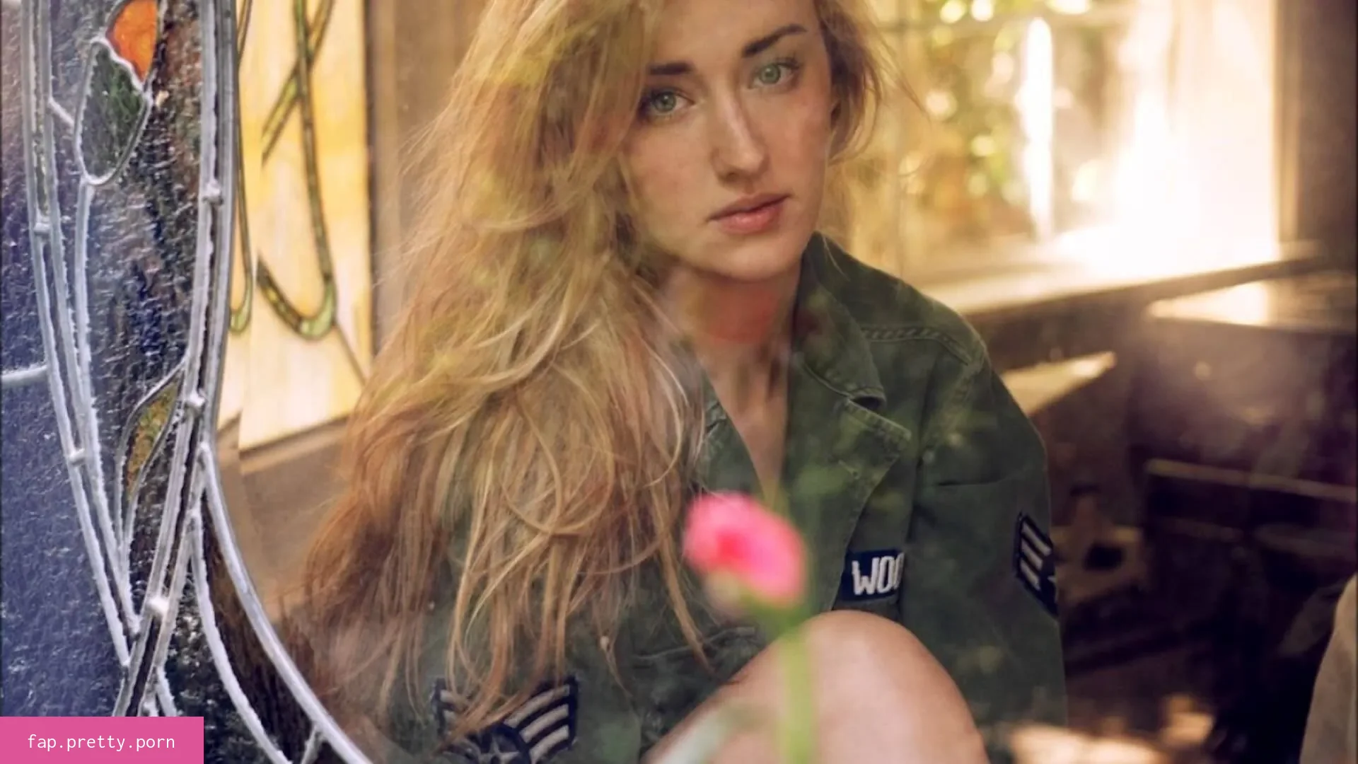 Ashley Johnson - Photo #09