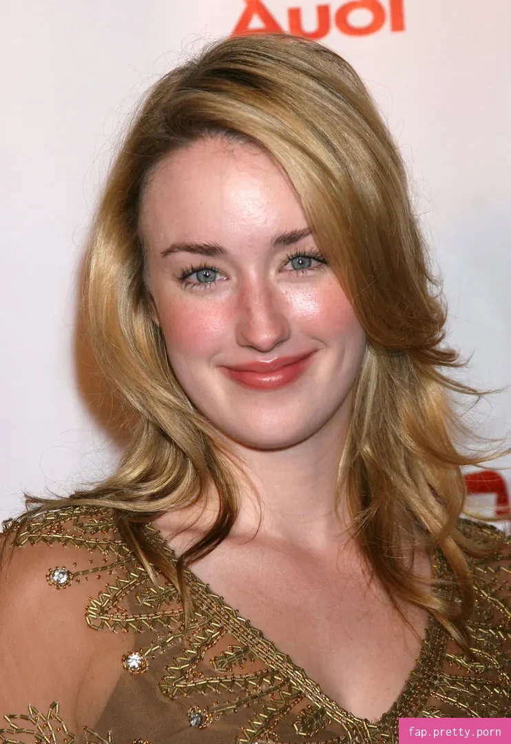 Ashley Johnson - Photo #95