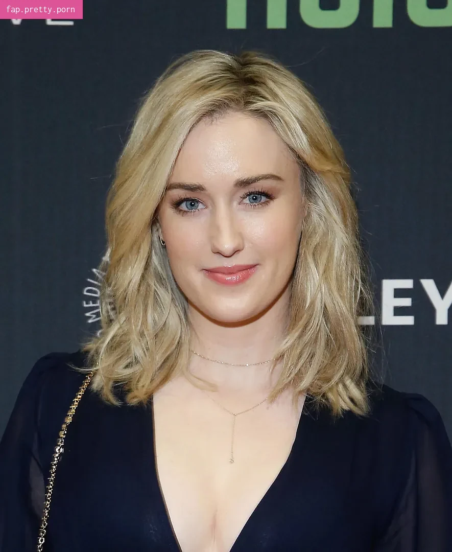 Ashley Johnson - Photo #24