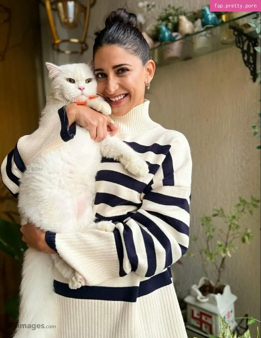 Aahana Kumra - Photo #89