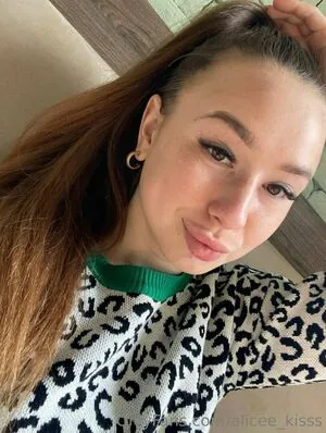 alicee_kisss