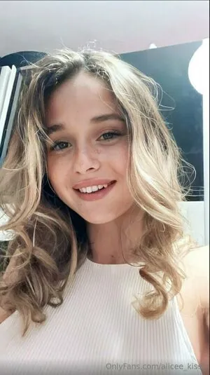 alicee_kisss