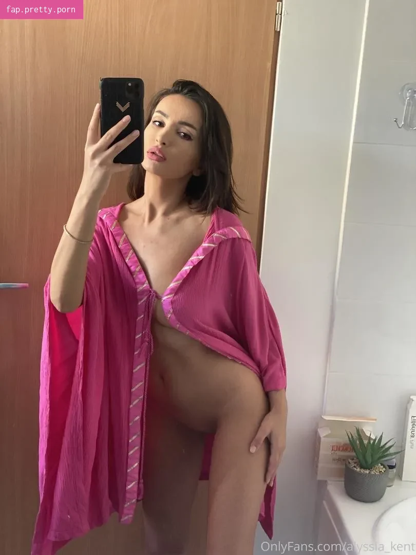 alyssia_kent - Photo #05