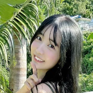 Amau Kisumi 天羽希純