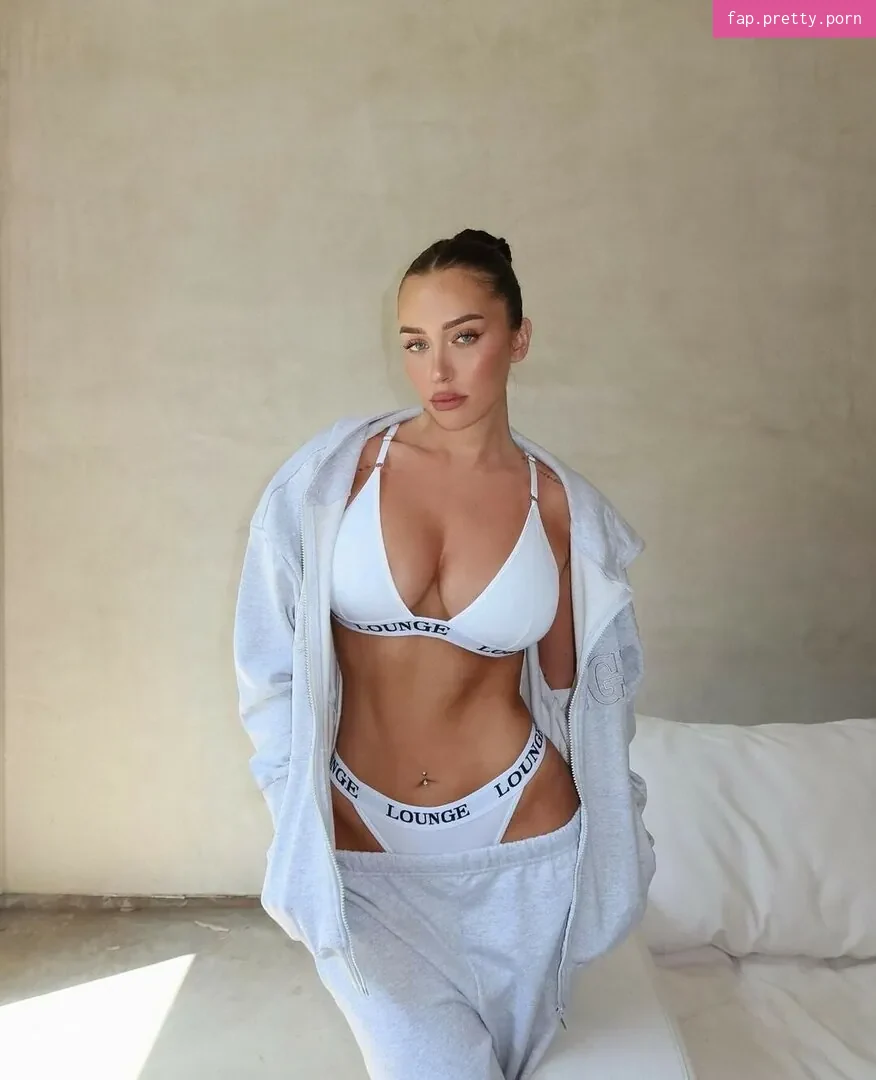 Anastasia Karanikolaou - Photo #56