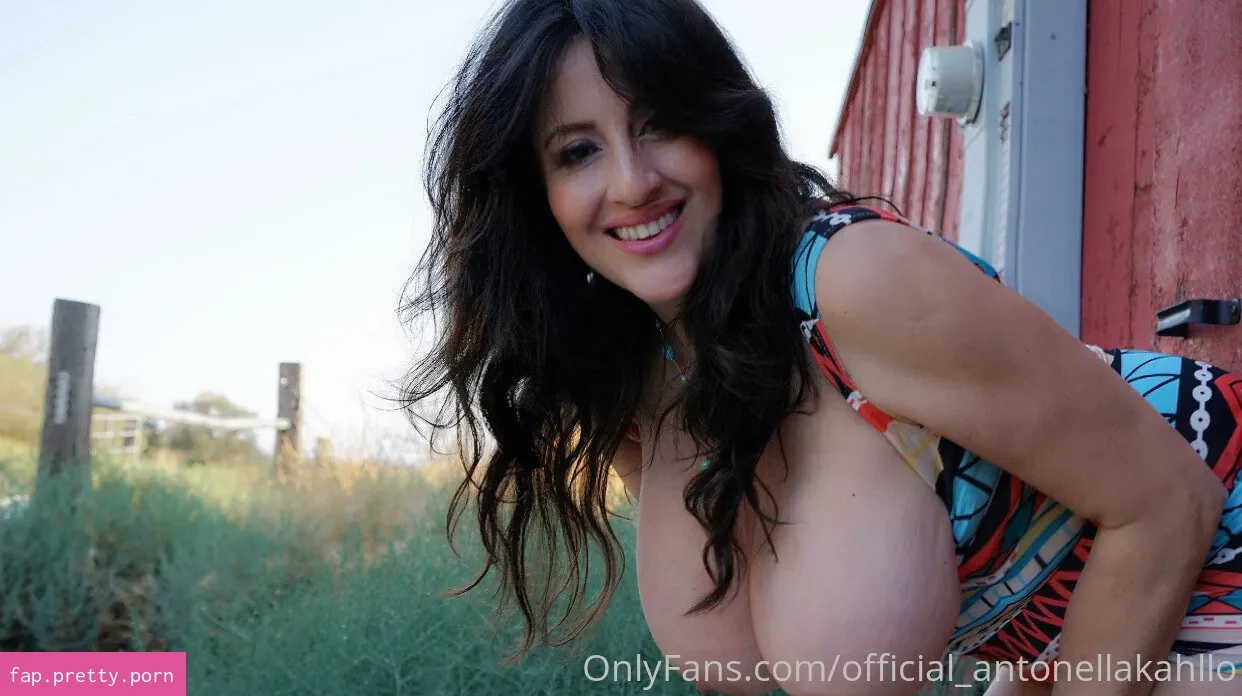 Antonella Kahllo - Photo #15