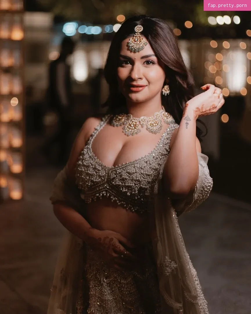 Avneet Kaur - Photo #15