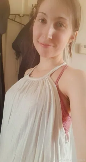 Aleenaxlaced