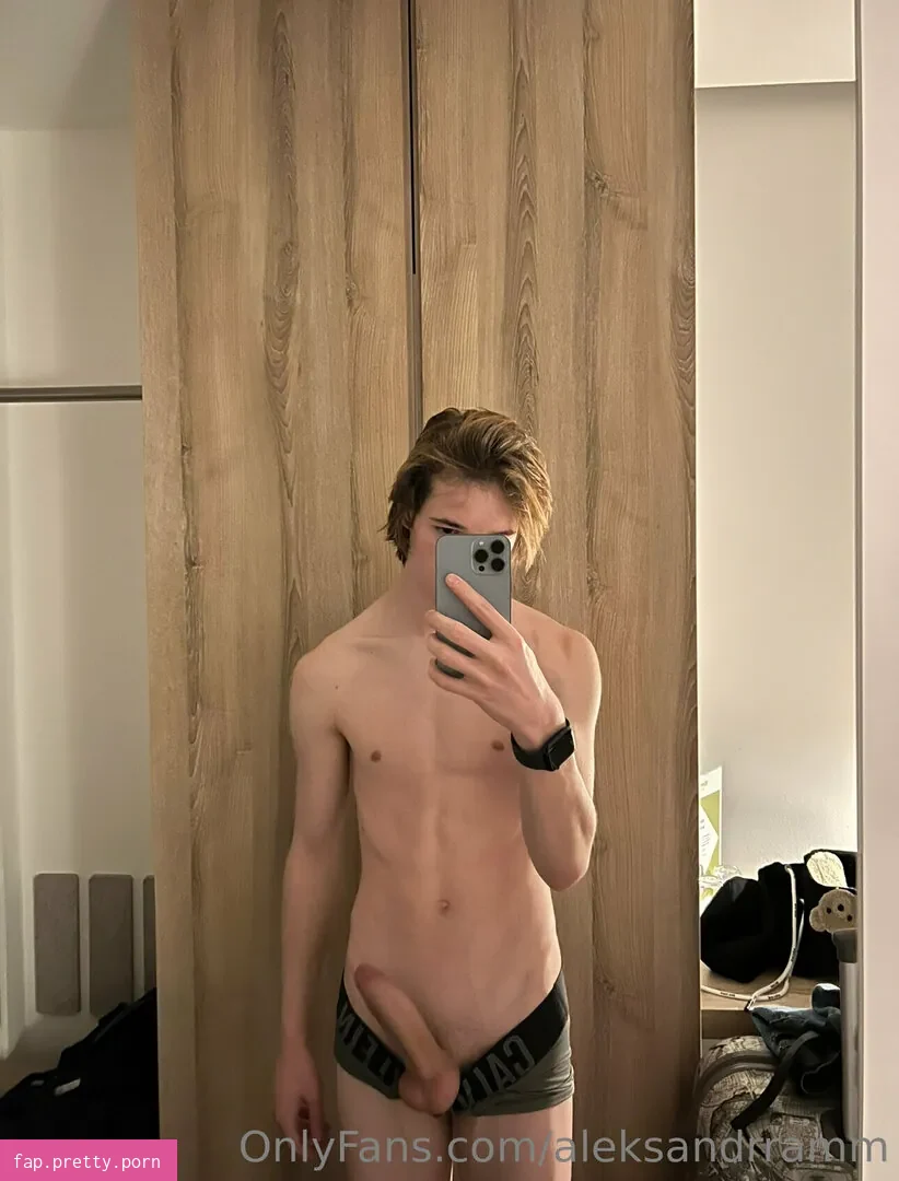 aleksandrramm - Photo #00