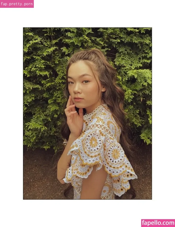 Alexa Loo - Photo #06
