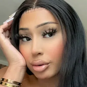 Alexistheedoll