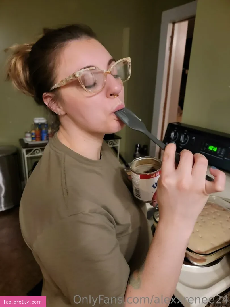 alexxrenee24 - Photo #50