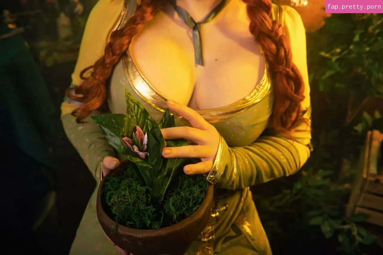 Alicecosplay - Photo #24