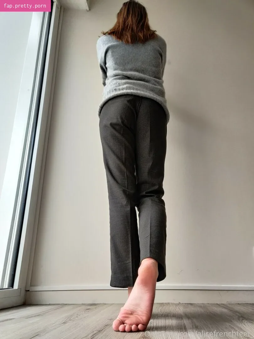 alicefrenchfeet - Photo #29