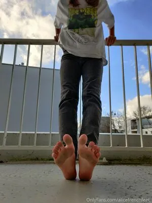 alicefrenchfeet