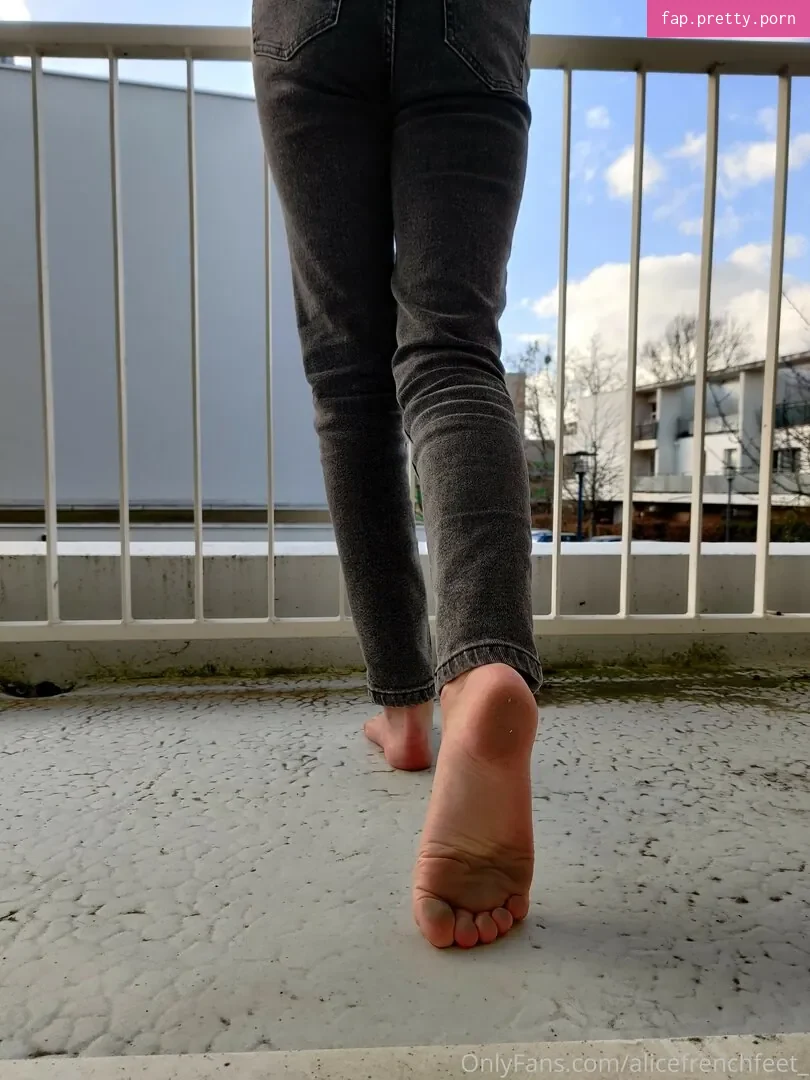 alicefrenchfeet - Photo #90