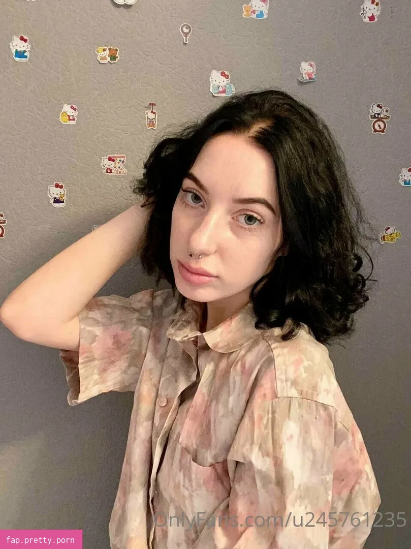 alicewonderfull - Photo #01