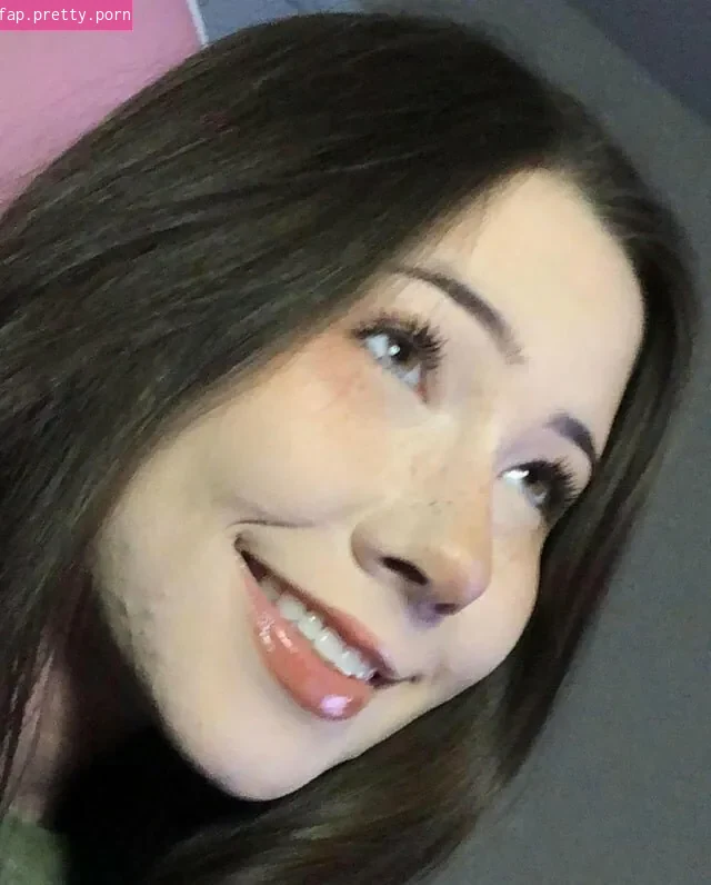 AliciaJade - Photo #22