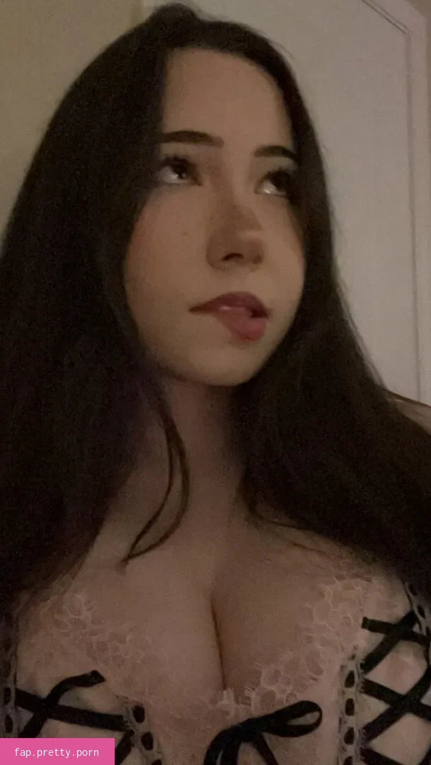 AliciaJade - Photo #60