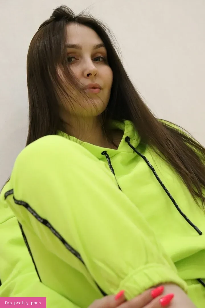 AlinaRai - Photo #46