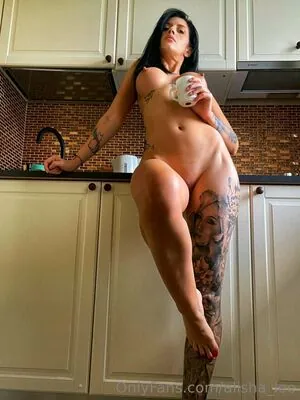 Alisha Lee
