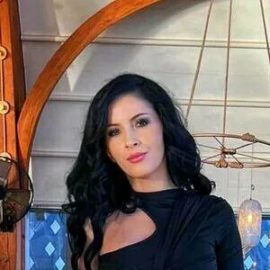 Alisha Lee
