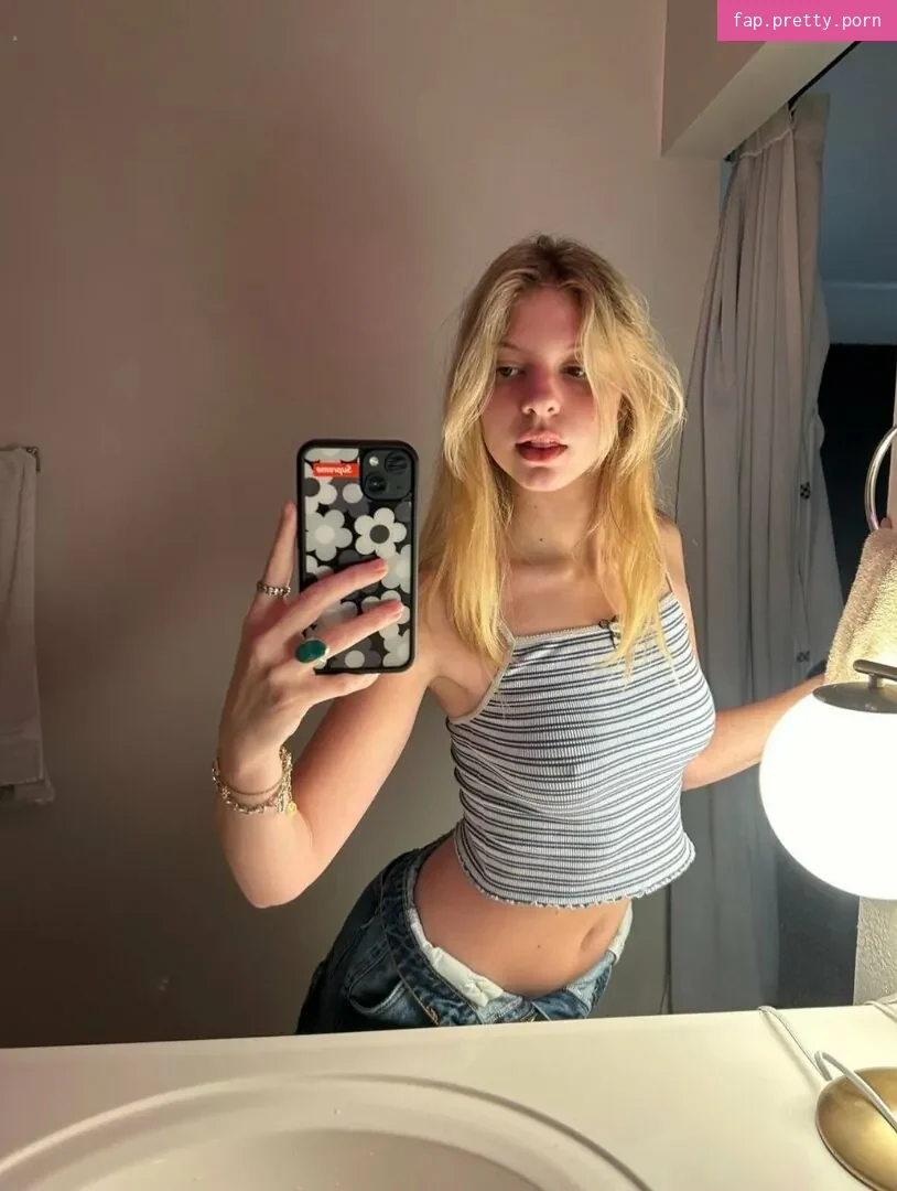 alissaquinn - Photo #24