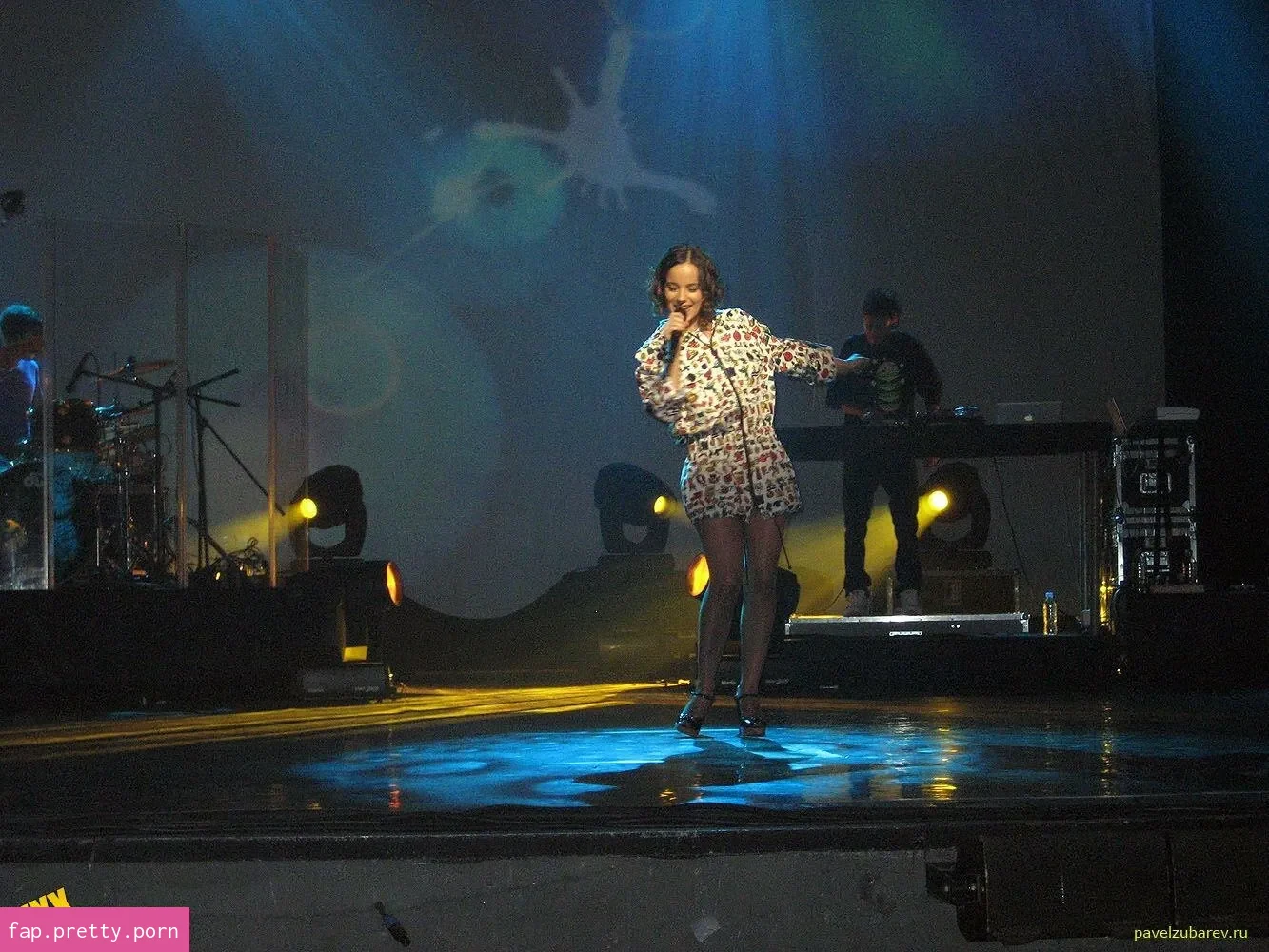 Alizee - Photo #72