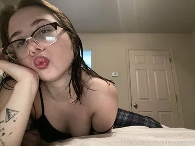 alliesparkles