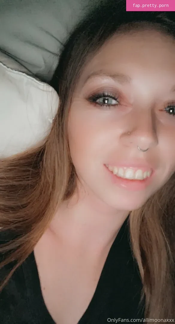 allimoonaxxx - Photo #71