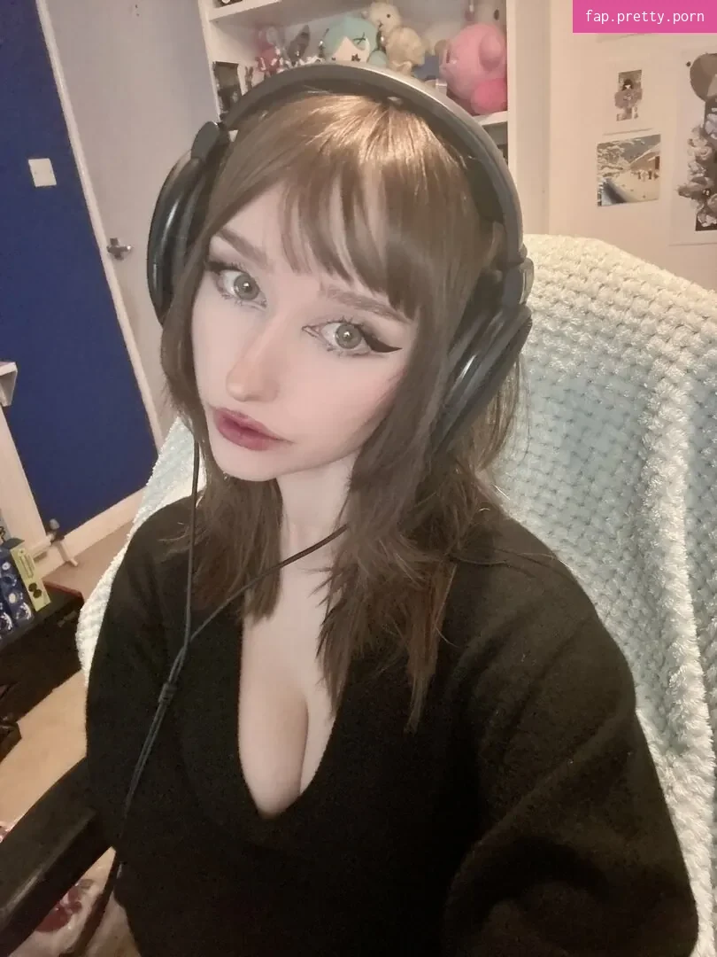 Allykitti - Photo #74