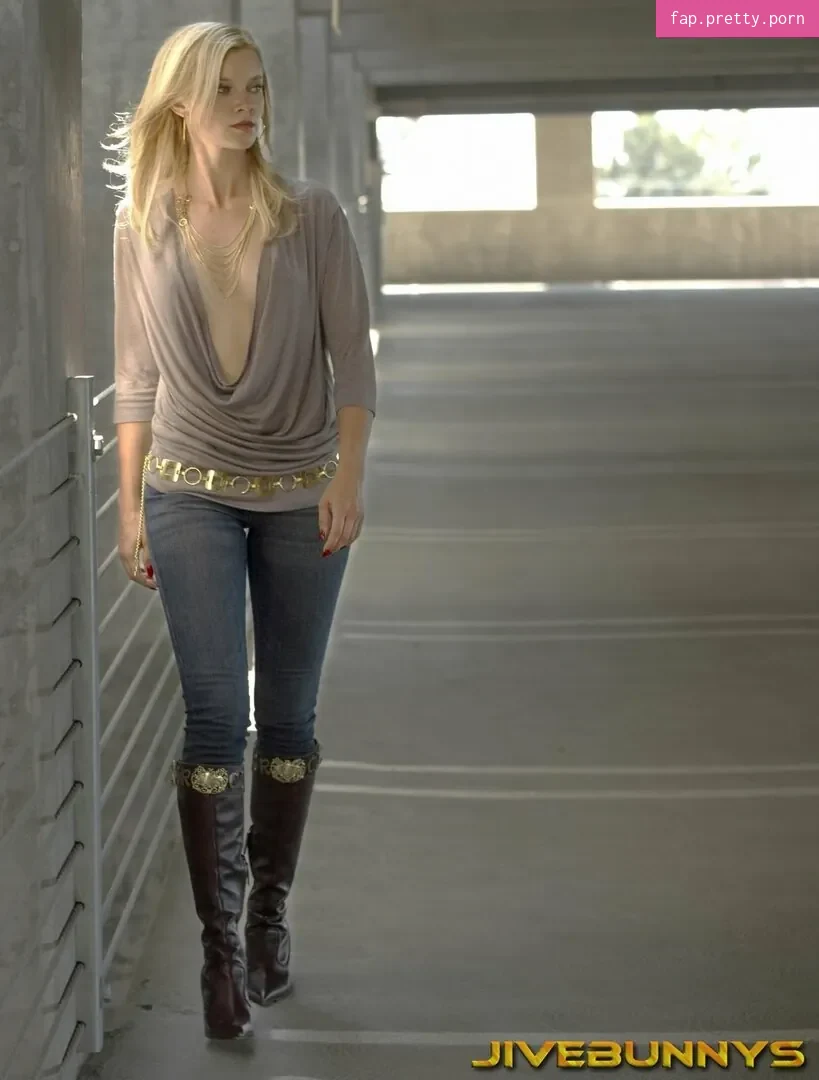 Amy Lysle Smart - Photo #22