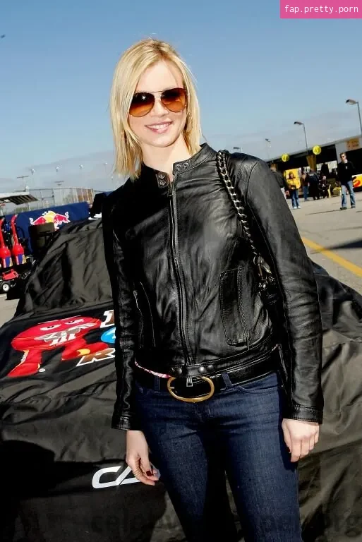 Amy Lysle Smart - Photo #47