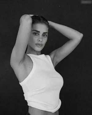 Angelina Lilienne