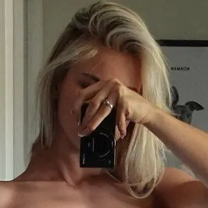 Annabel Lucinda Ai Porn