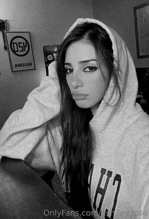 ash.ley.rose