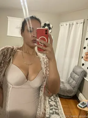 a_marie_onlyme