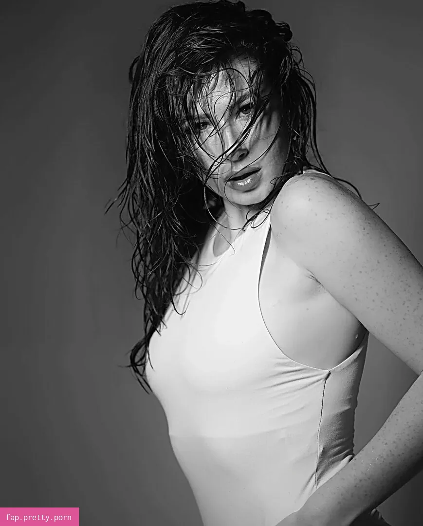Abigale Mandler - Photo #01