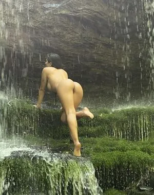 Adriene Macedo