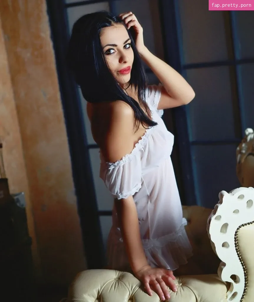 Ai Mori - Photo #17