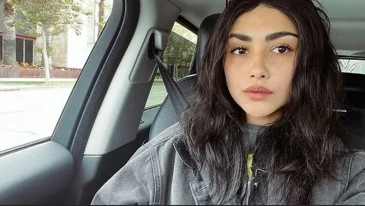 Alexa Mansour