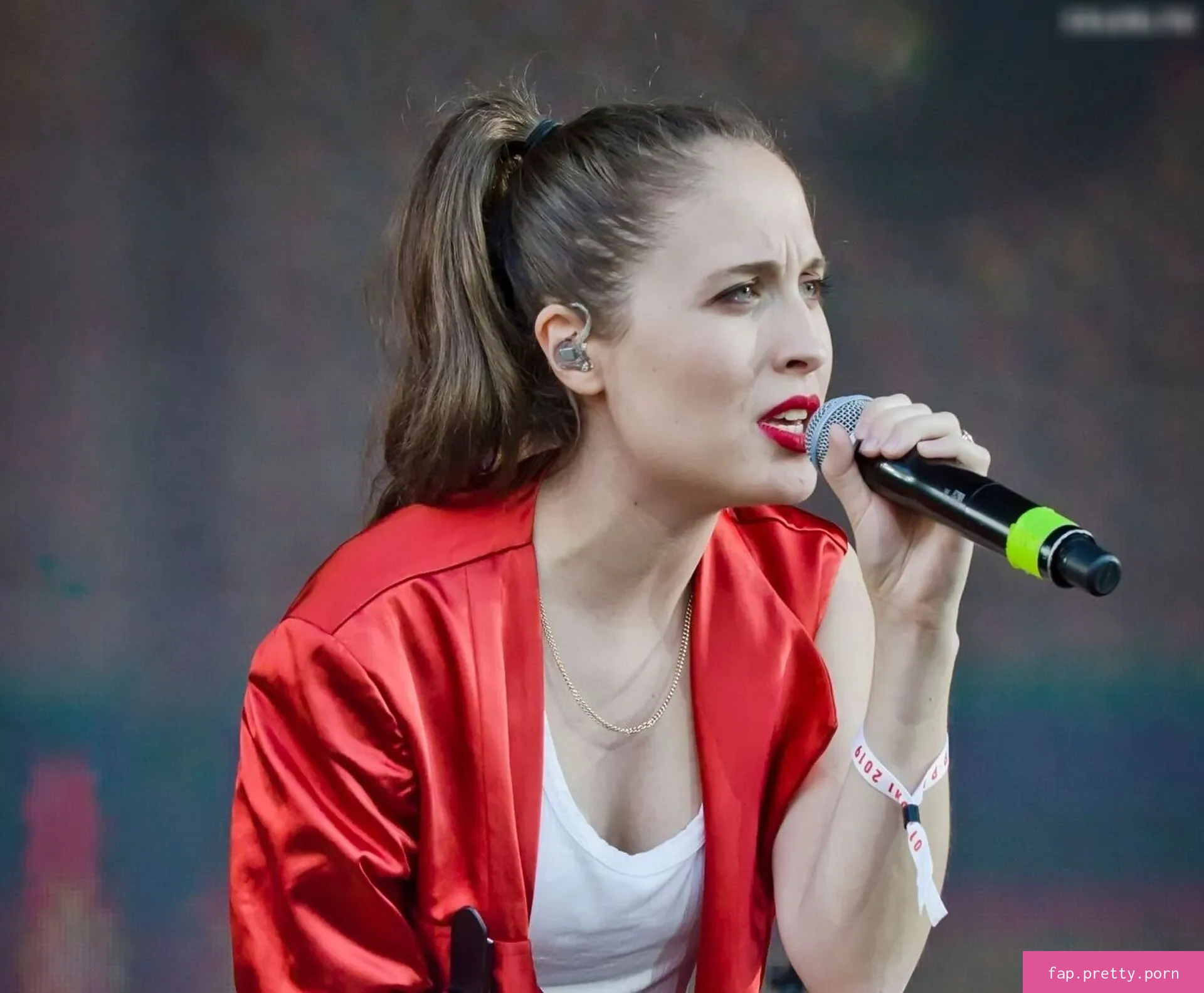 Alice Merton - Photo #08