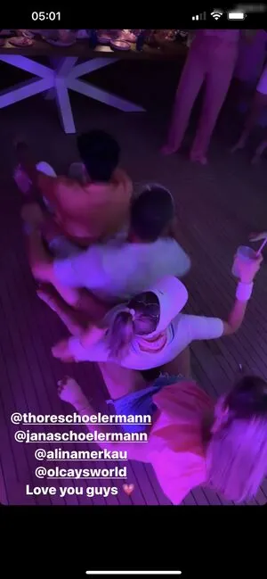 Alina Merkau