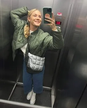 Alina Merkau
