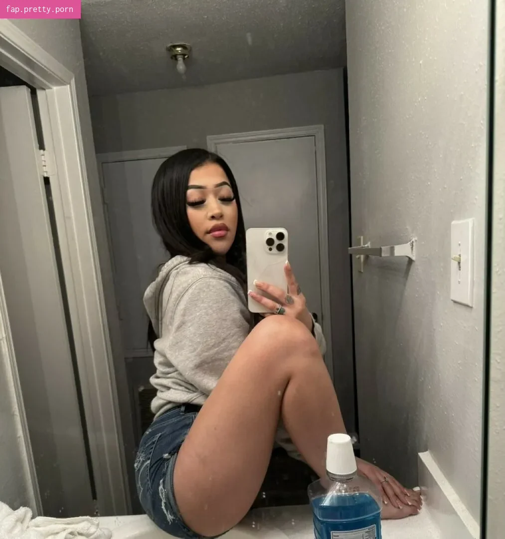 Alissa Muniz - Photo #11