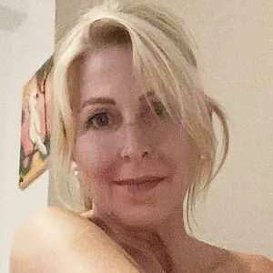 AmandaAdams